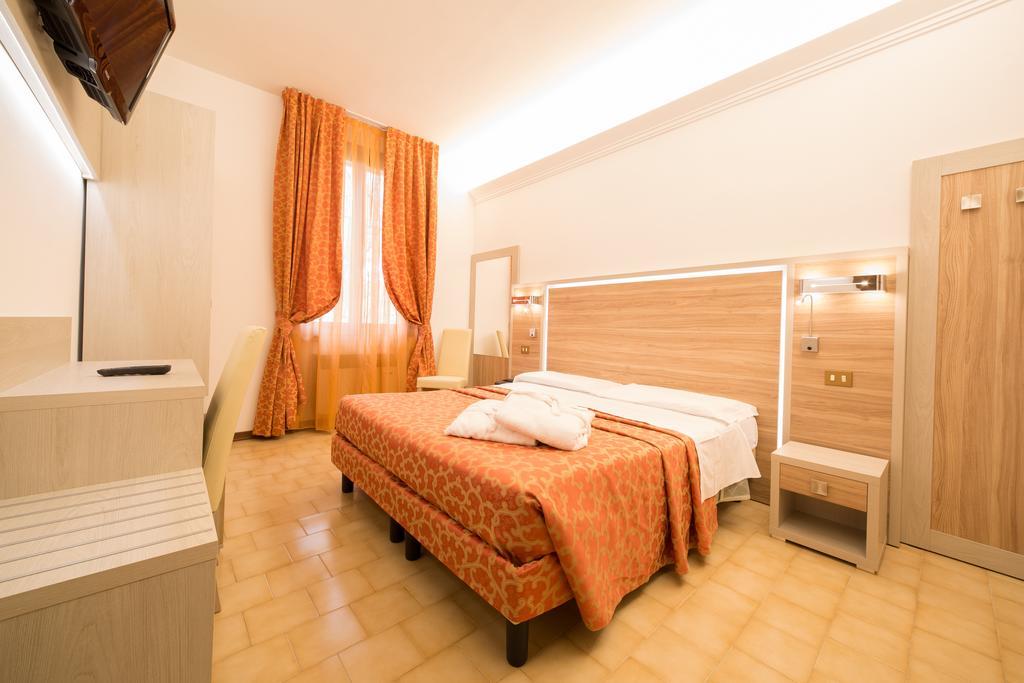 Hotel Carancini Salsomaggiore Terme Exterior foto